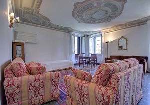 6 WINDOWS! GRAND CANAL PANORAMA VIEW, Aircond, Wifi
