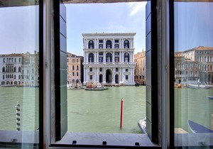6 WINDOWS! GRAND CANAL PANORAMA VIEW, Aircond Wifi