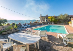 70 m² House ∙ 1 bedroom ∙ 6 guests