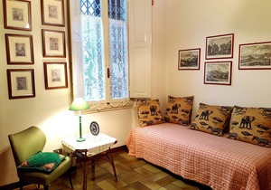 A piece of my hearth-Florence-Cure home air, love and harmony reign here .