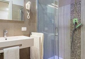 A Suites Sorrento