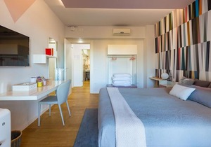 A Suites Sorrento