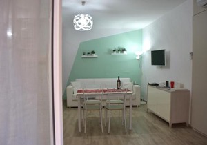Alessia House