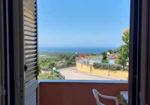 APARTMENT C5 WITH VERANDA AND SEA VIEW TERRACE