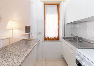 Apartment "Casa Spiaggia Molo 2" on Isola Rossa with Sea view & Balcony
