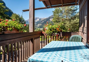 Apartment "Cesa Soramurat 3" with Mountain View, Balcony and Shared Garden