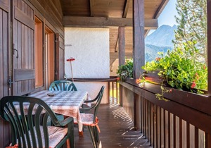 Apartment "Cesa Soramurat 5 6" with Mountainview, Wi-Fi, Balcony & Shared Garden