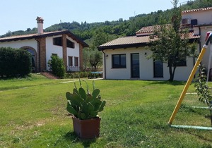 Apartment in a winery in the countryside with pool and breathtaking view