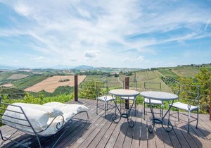 Apartment in Marche near Sibillini Mountains