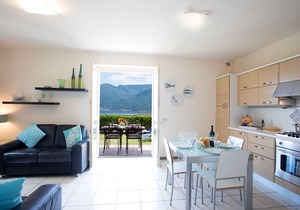 Apartment In Residence Sala Comacina, Lake Como With Pool