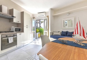Apartment "Villa Fantagali 504" close to the Beach with Sea View, Garden & Wi-Fi
