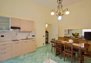 Appartamento a Vietri sul mare ID 3055