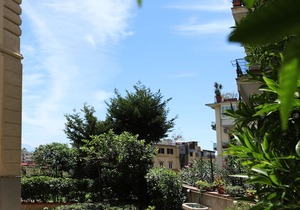 Appartamento Con Giardino a Mergellina