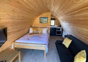 Benone Getaways- 'White Rocks' Luxury Glamping Pod