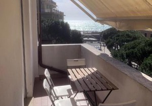 Casa Bianca 5 - confortevole in centro a Moneglia