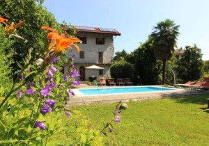 Casa Frey apt. 3 room apartment on Lake Orta with garden and swimming pool