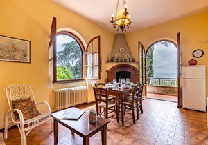 Cozy home in Tavarnelle V.P. FI