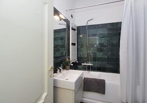 Crispi Luxury Apartment - My Extra Home