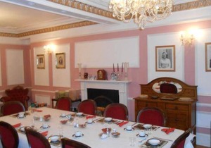 Dundrum House - Family Room