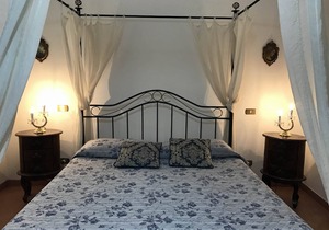 Elegant apartment in a villa near Lucca,A/C,WI-Fi, village walking distance,G