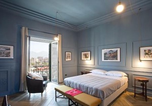 Eleganza nel Cuore di Napoli by Wonderful Italy