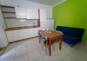Ferienwohnung ulivo mit Pool und Privatstrand