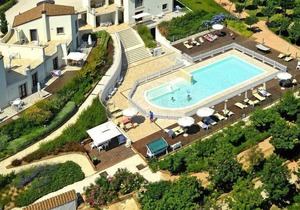 Flat in resort in Pedaso with garden