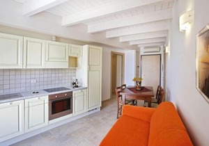 Flat in resort in Pedaso with garden