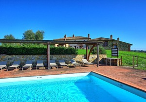 Fornacino 2 - Apartment with swimming pool