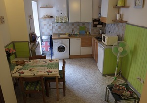 Green Rainbow Apartment - Free WI-FI