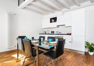 Guggenheim Luxury Suites By Bricola Apartments