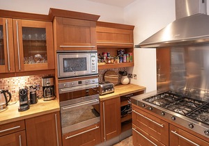 Heart of St. Andrews, convenient and spacious