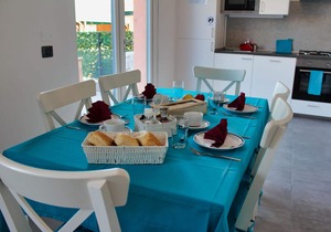 Holiday apartment Manerba del Garda for 1 - 5 persons with 2 bedrooms - Holiday apartment in one or