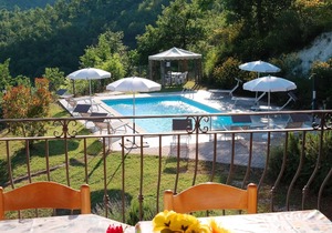 Holiday apartment Acqualagna for 1 - 8 persons with 3 bedrooms - Twin house