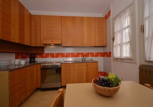 Holiday apartment mit Klimaanlage und Balkon
