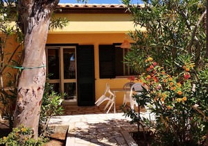 Holiday house Marina di Modica for 1 - 4 persons with 2 bedrooms - Holiday home