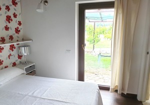 Homerez last minute deal - Apartment with shared pool