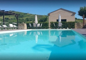 Homerez last minute deal - Nice apartment with shared pool