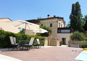 Homerez last minute deal - Nice apartment with shared pool