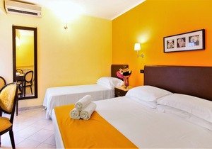 Hotel Tuscolana