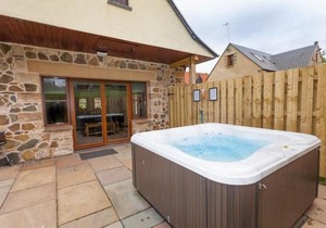 Laurel Cottage at Williamscraig Holiday Cottages
