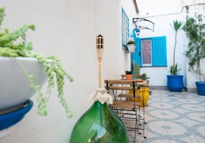 Light Blue - Apartment in the middle of everything