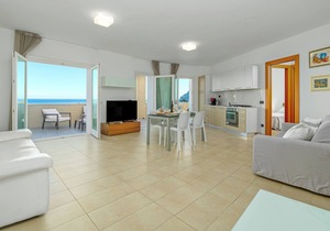 Light-flooded Apartment "Villa Marconi 9" with Sea View & Private Terrace