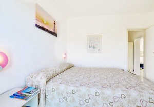 Lovely apartment for 5 guests with WIFI, terrace, pets allowed and parking