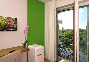 Luxury apartment in Sorrento center, Wi-Fi, AC, breakfast, garage
