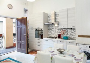 M&M APARTMENTS FARINI