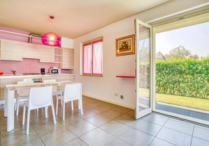 Nice apartment in Puegnago sul Garda
