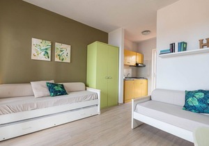 Nice apartment for 2 people with WIFI, TV and patio