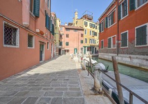 Nice Apartment In Venezia With Wifi