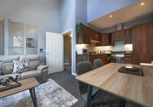 Pass the Keys | Top Floor Luxury | Balcony | Cathedral Quarter
